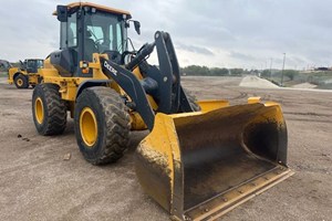 2021 John Deere 524P  Wheel Loader
